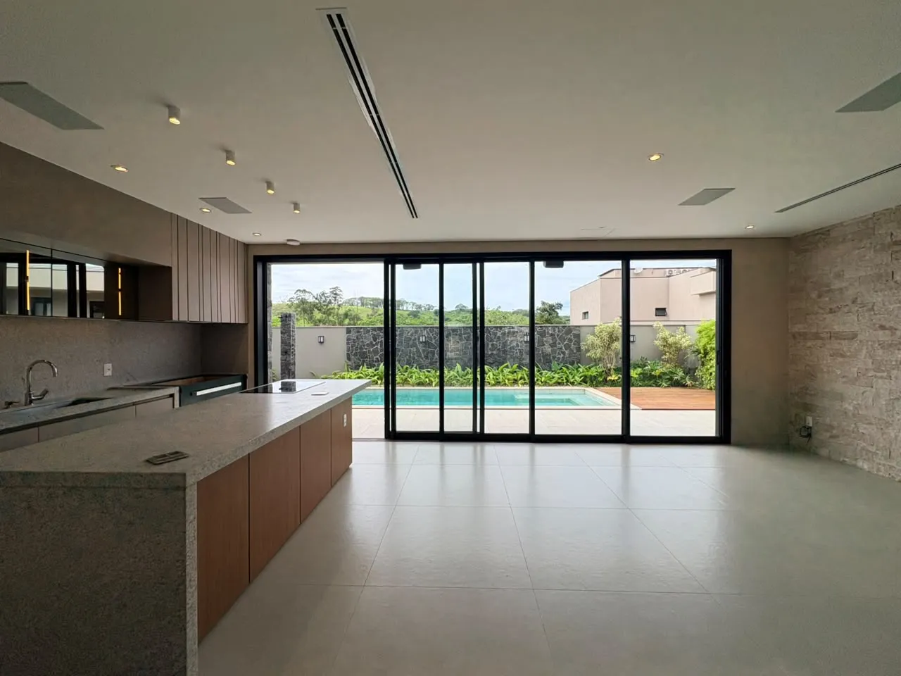 Casa &agrave; Venda Condom&iacute;nio Alphaville 1, 4 Su&iacute;tes, 420m&sup2;, Ribeir&atilde;o Preto/SP  Ribeirão Preto - 