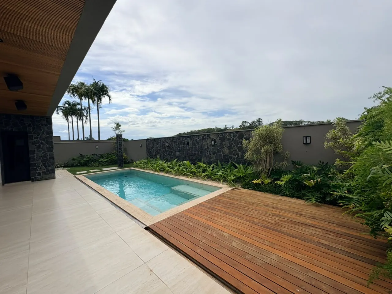 Casa &agrave; Venda Condom&iacute;nio Alphaville 1, 4 Su&iacute;tes, 420m&sup2;, Ribeir&atilde;o Preto/SP  Ribeirão Preto - 