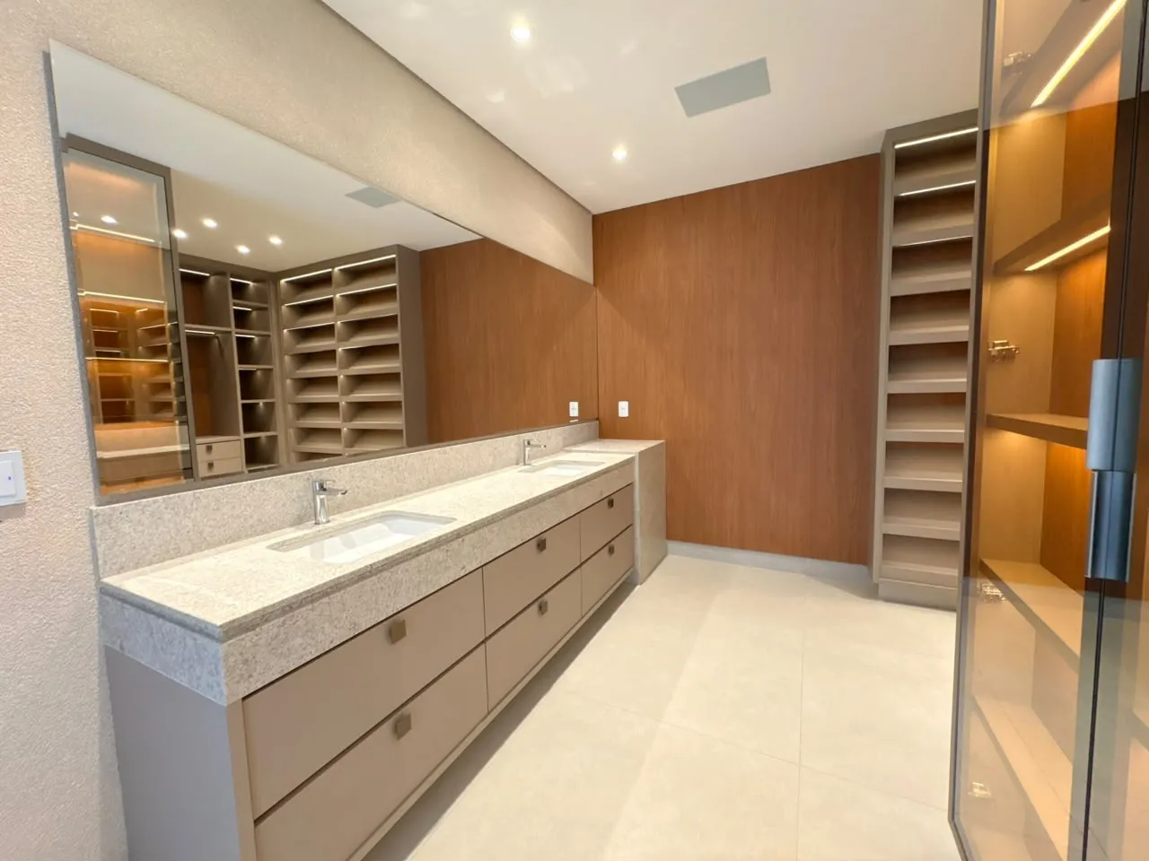 Casa &agrave; Venda Condom&iacute;nio Alphaville 1, 4 Su&iacute;tes, 420m&sup2;, Ribeir&atilde;o Preto/SP  Ribeirão Preto - 