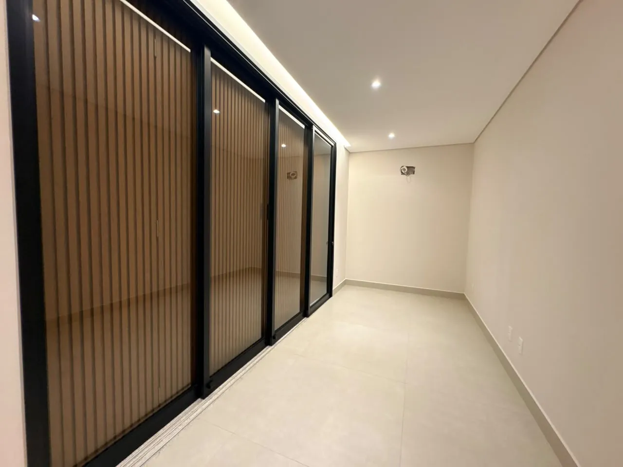 Casa &agrave; Venda Condom&iacute;nio Alphaville 1, 4 Su&iacute;tes, 420m&sup2;, Ribeir&atilde;o Preto/SP  Ribeirão Preto - 