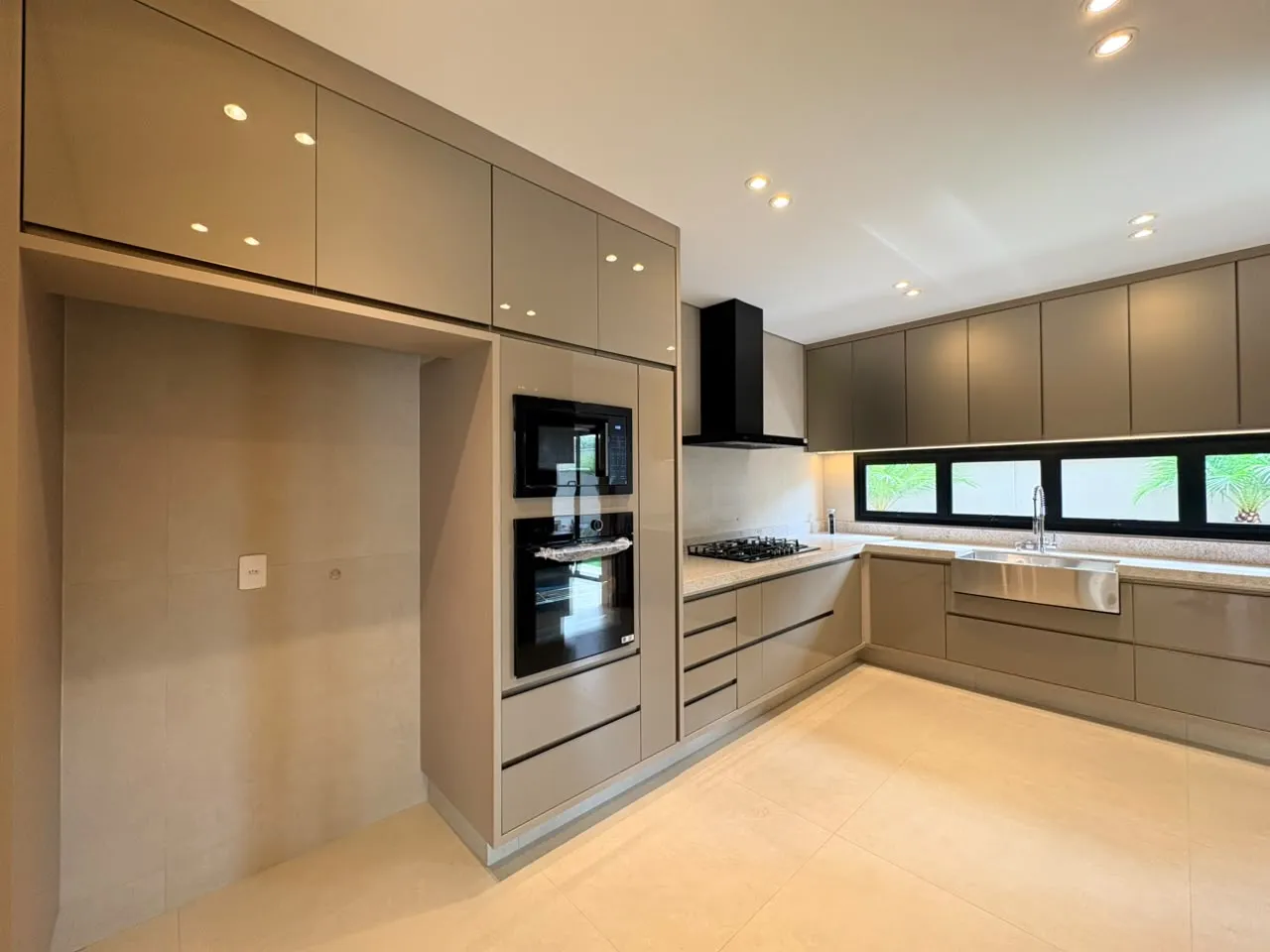 Casa &agrave; Venda Condom&iacute;nio Alphaville 1, 4 Su&iacute;tes, 420m&sup2;, Ribeir&atilde;o Preto/SP  Ribeirão Preto - 