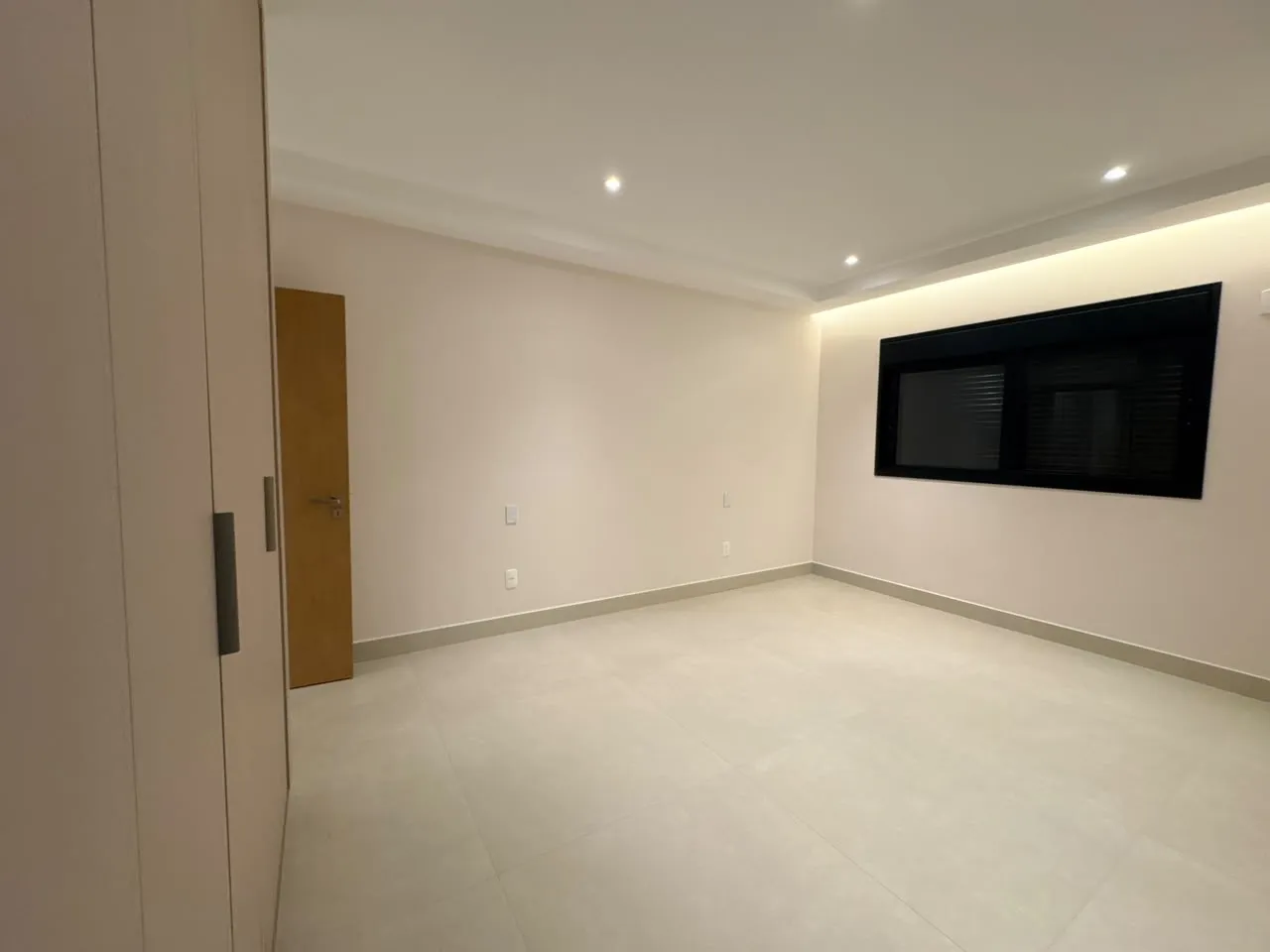 Casa &agrave; Venda Condom&iacute;nio Alphaville 1, 4 Su&iacute;tes, 420m&sup2;, Ribeir&atilde;o Preto/SP  Ribeirão Preto - 