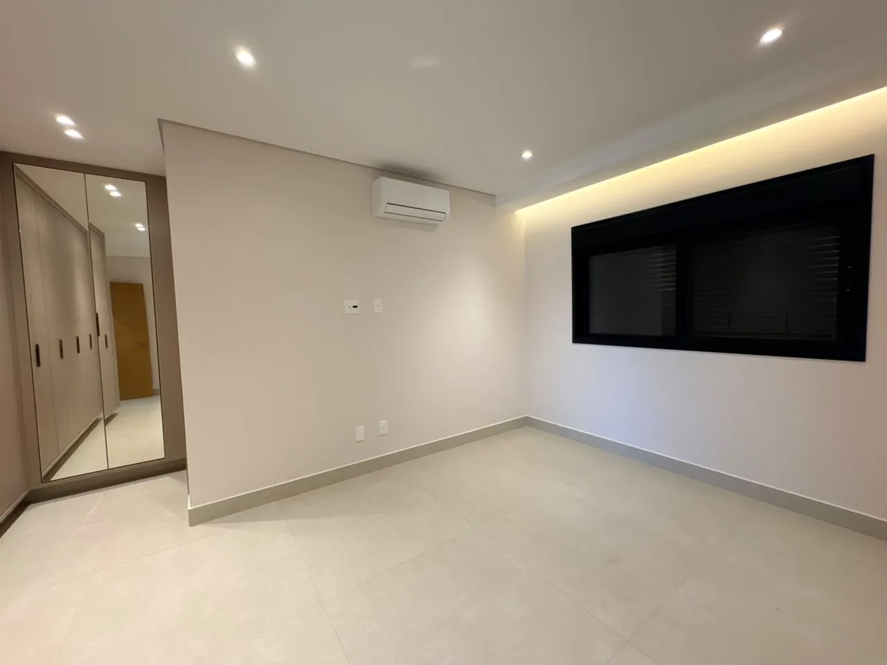 Casa &agrave; Venda Condom&iacute;nio Alphaville 1, 4 Su&iacute;tes, 420m&sup2;, Ribeir&atilde;o Preto/SP  Ribeirão Preto - 
