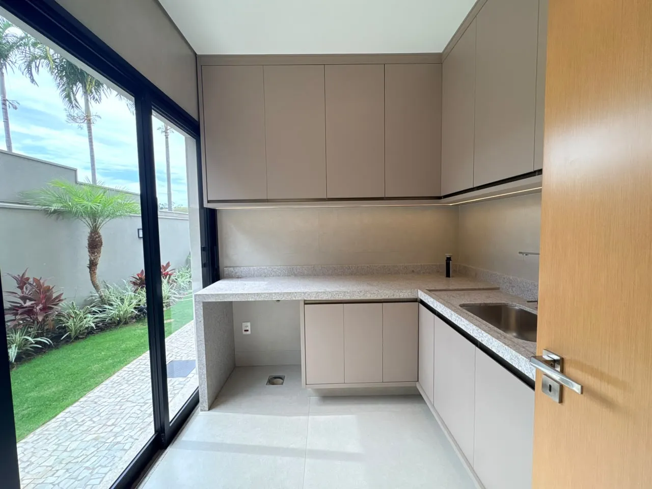 Casa &agrave; Venda Condom&iacute;nio Alphaville 1, 4 Su&iacute;tes, 420m&sup2;, Ribeir&atilde;o Preto/SP  Ribeirão Preto - 