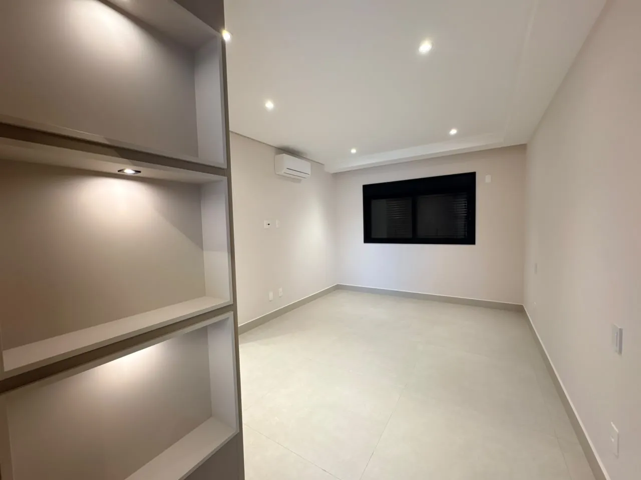 Casa &agrave; Venda Condom&iacute;nio Alphaville 1, 4 Su&iacute;tes, 420m&sup2;, Ribeir&atilde;o Preto/SP  Ribeirão Preto - 