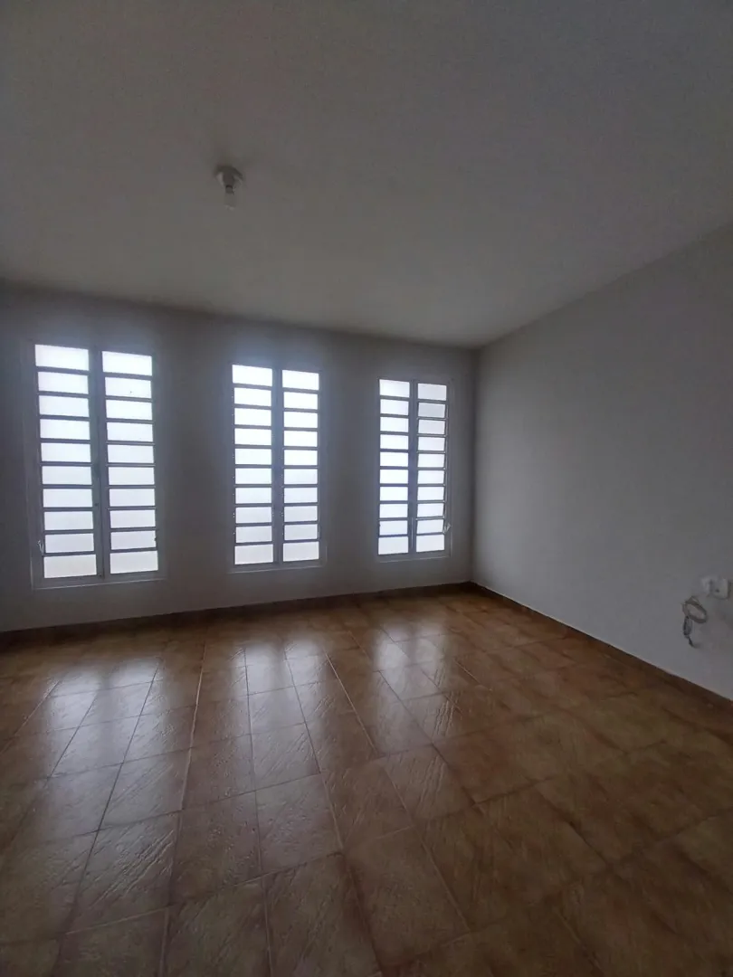 Ótima casa em Guaratinguetá/SP — foto 4