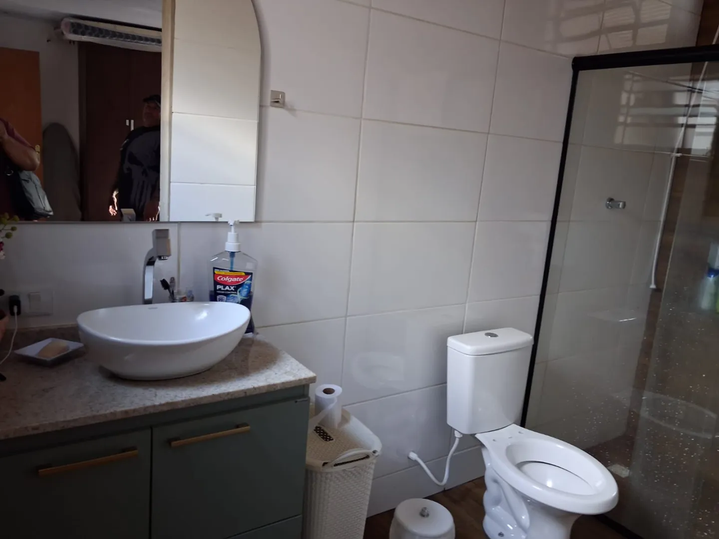 Casa confort&aacute;vel com su&iacute;te, espa&ccedil;o gourmet e quintal amplo  Santa Cruz do Rio Pardo - 