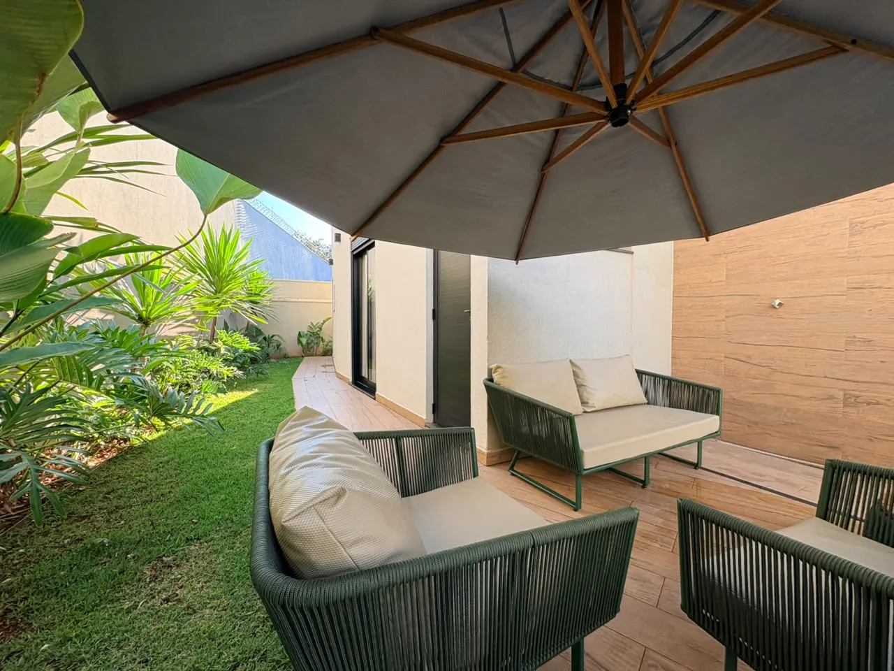 Casa &agrave; Venda Condom&iacute;nio San Paolo, 3 Su&iacute;tes, Piscina Aquecida, 250m&sup2;, Ribeir&atilde;o Preto/SP  Ribeirão Preto - 