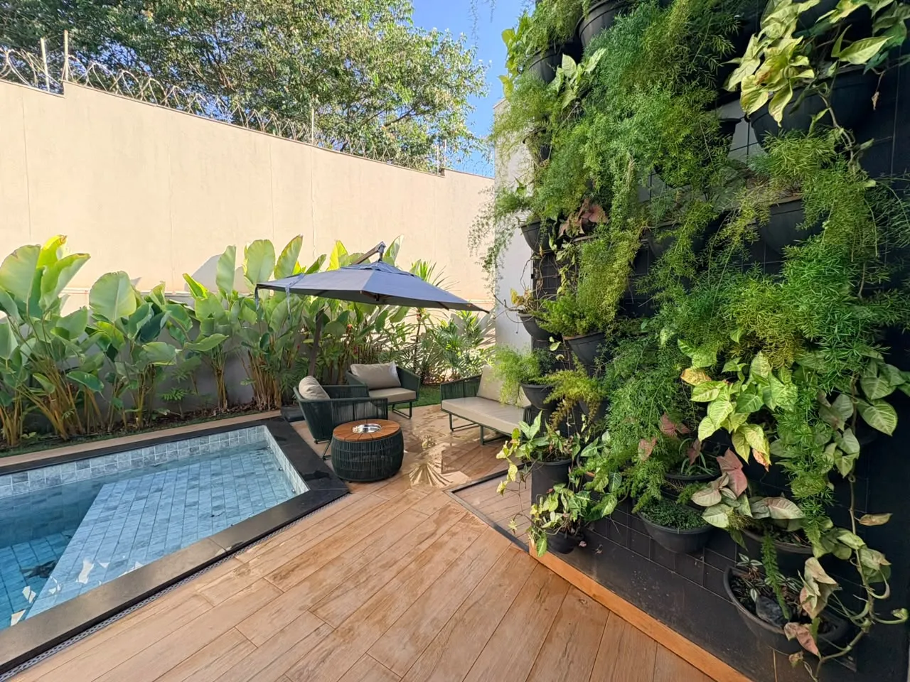 Casa &agrave; Venda Condom&iacute;nio San Paolo, 3 Su&iacute;tes, Piscina Aquecida, 250m&sup2;, Ribeir&atilde;o Preto/SP  Ribeirão Preto - 