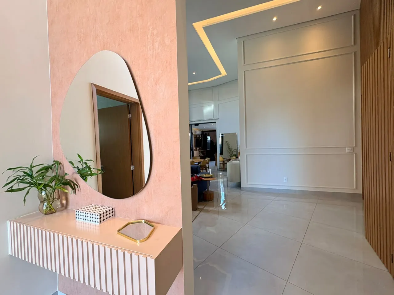 Casa &agrave; Venda Condom&iacute;nio San Paolo, 3 Su&iacute;tes, Piscina Aquecida, 250m&sup2;, Ribeir&atilde;o Preto/SP  Ribeirão Preto - 