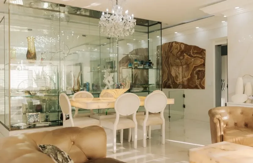 Cobertura Duplex Alto Padr&atilde;o com 300 m&sup2;, 4 Su&iacute;tes e 3 Vagas &ndash; Marap&eacute;, Santos  Santos - 