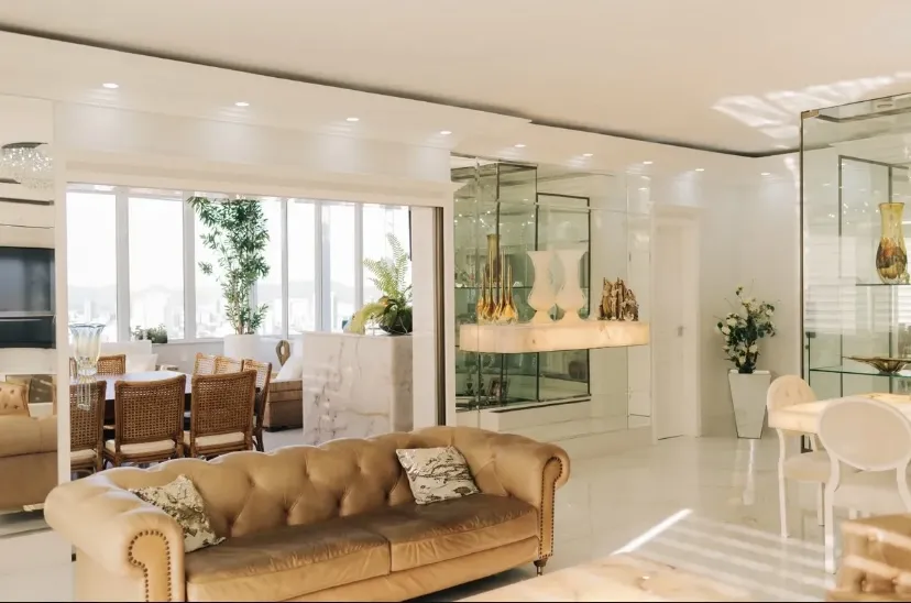 Cobertura Duplex Alto Padr&atilde;o com 300 m&sup2;, 4 Su&iacute;tes e 3 Vagas &ndash; Marap&eacute;, Santos  Santos - 
