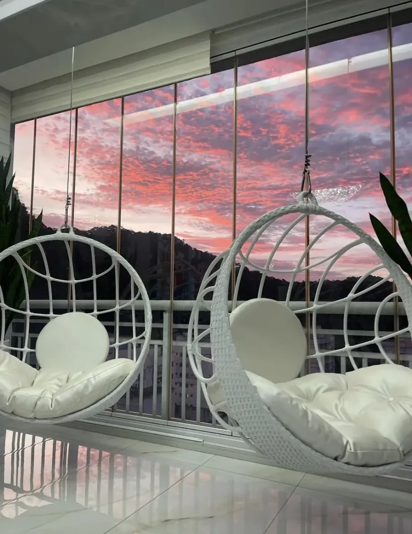 Cobertura Duplex Alto Padr&atilde;o com 300 m&sup2;, 4 Su&iacute;tes e 3 Vagas &ndash; Marap&eacute;, Santos  Santos - 