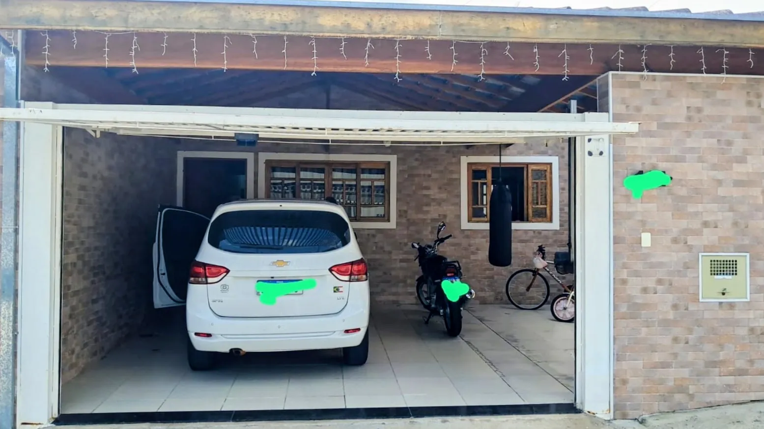 Casa com 3 dormit&oacute;rios &agrave; venda na Vila Branca, em Jacare&iacute;  Jacareí - 