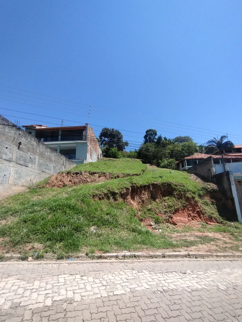 Terreno com escritura &agrave; venda no Jardim Rosa Helena  Igaratá - 