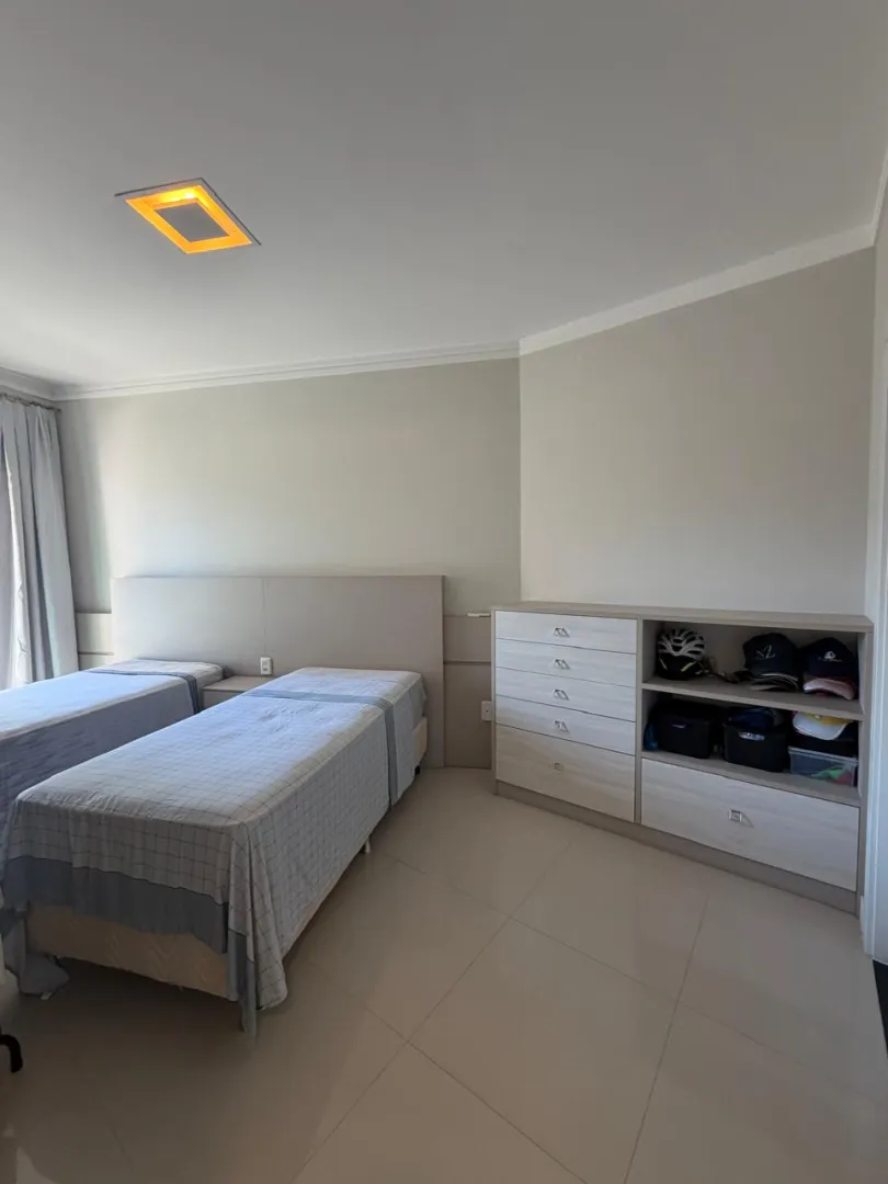 Ilhas Cayman | Duplex com Piscina Privativa na Quadra do Mar  Itapema - 