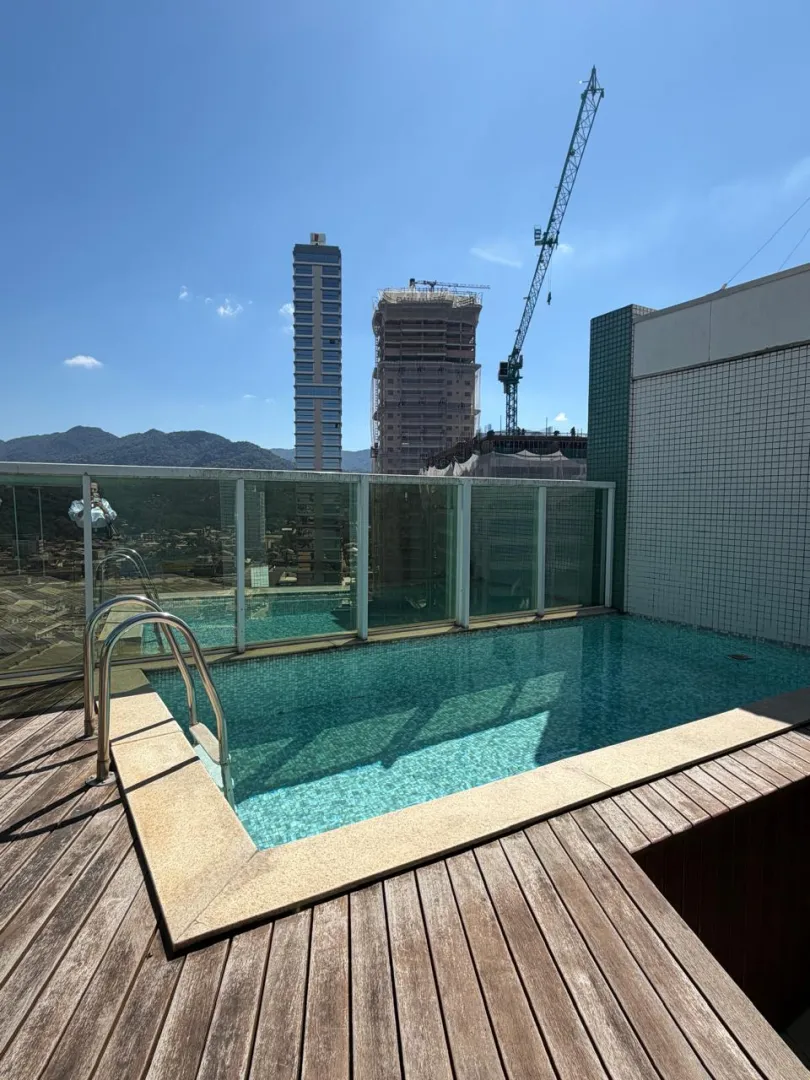 Ilhas Cayman | Duplex com Piscina Privativa na Quadra do Mar  Itapema - 