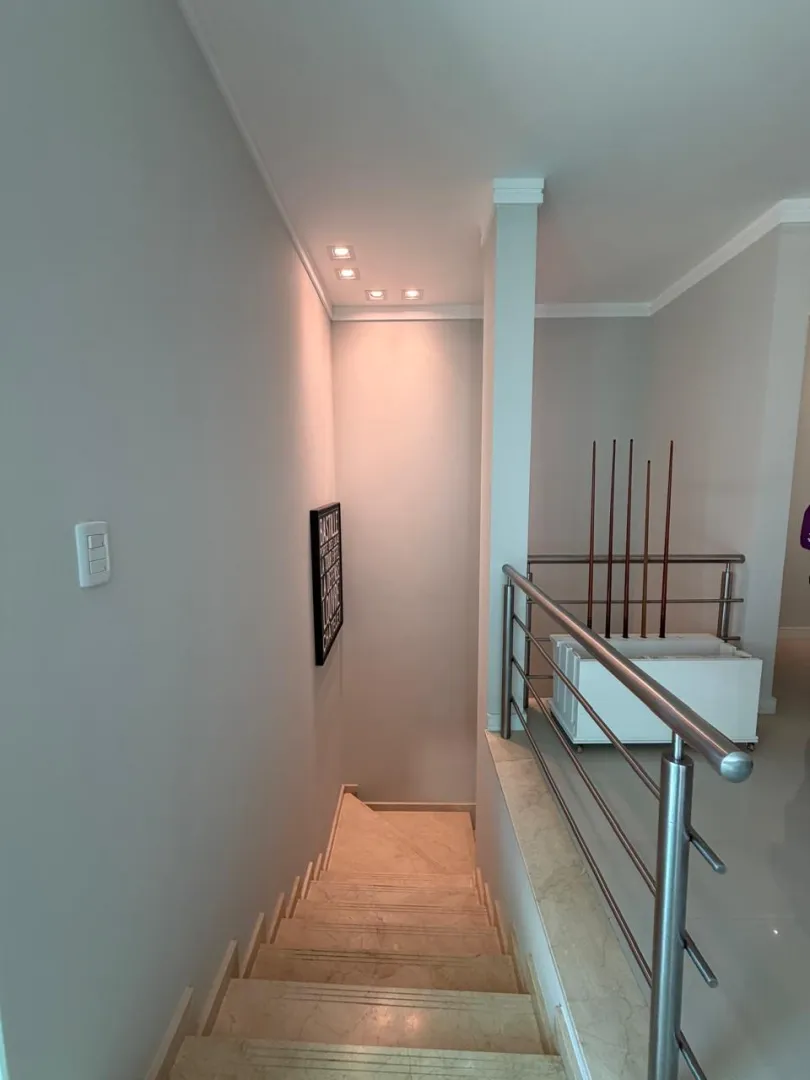 Ilhas Cayman | Duplex com Piscina Privativa na Quadra do Mar  Itapema - 