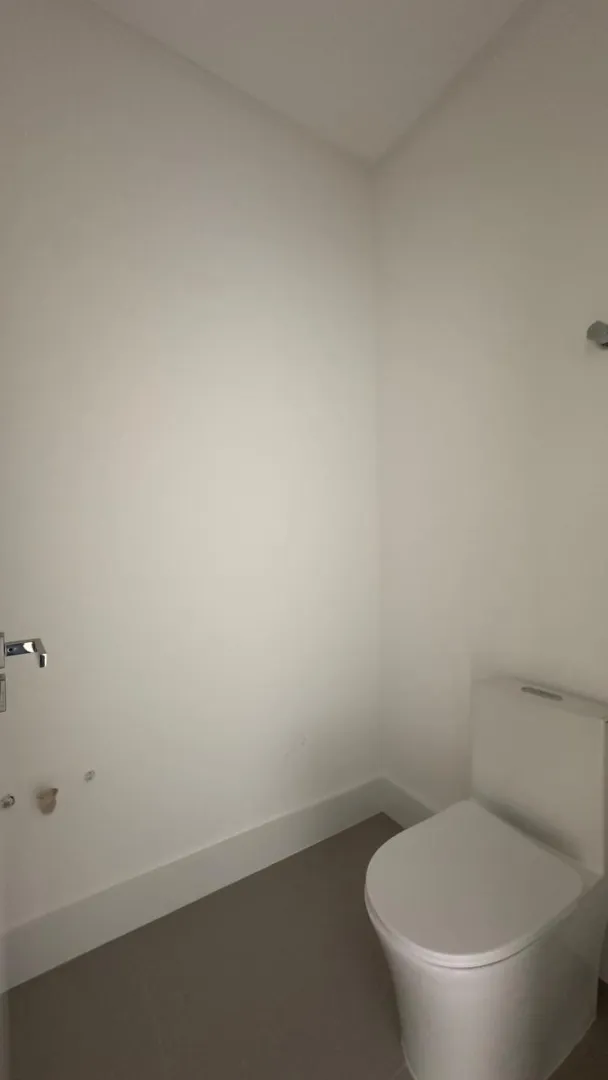Vancouver Residence | Apartamento com 3 Su&iacute;tes e 3 Vagas em Meia Praia  Itapema - 
