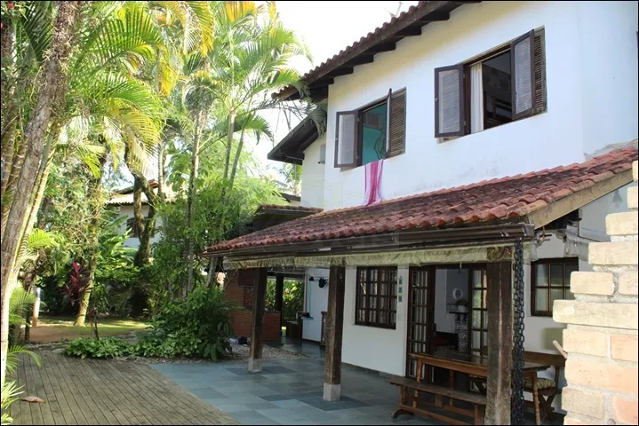 OPORTUNIDADE IMPERD&Iacute;VEL! CASA &Agrave; VENDA &ndash; R$ 800.000,00  São Sebastião - 