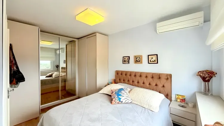 R$ 575.000 - VIDA VIVA CLUBE IGUATEMI - LINDO APARTAMENTO - 73M2 - 2 DORM - SU&Iacute;TE - 1 VAGA  Porto Alegre - 