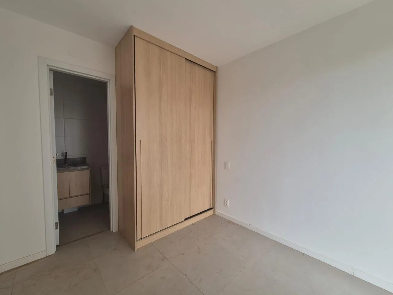 APARTAMENTO QUARTO E SALA VARANDA NASCENTE PISCINA VENDA/LOCA&Ccedil;&Atilde;O CAMINHO &Aacute;RVORES  Salvador - 