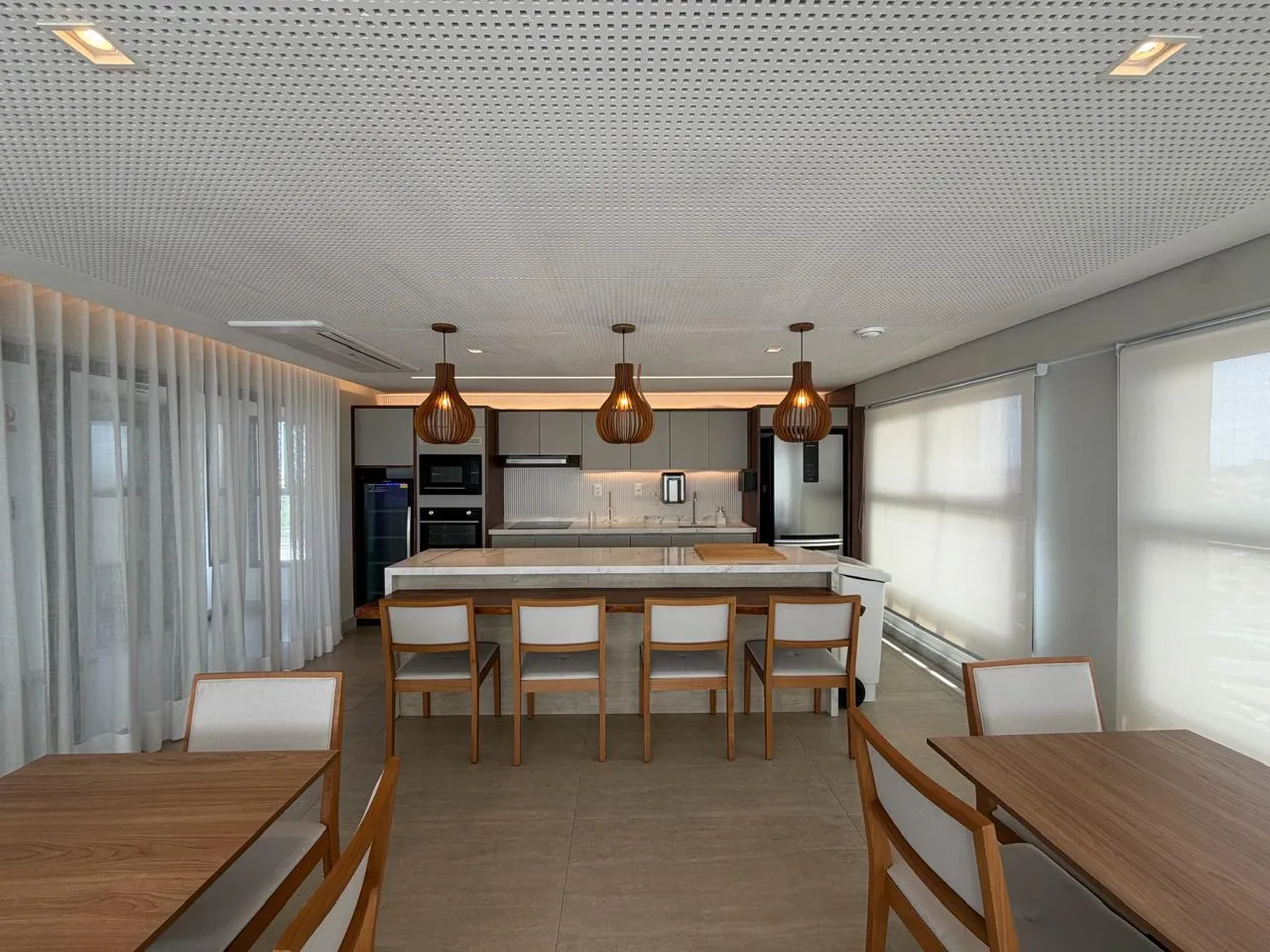 APARTAMENTO QUARTO E SALA VARANDA NASCENTE PISCINA VENDA/LOCA&Ccedil;&Atilde;O CAMINHO &Aacute;RVORES  Salvador - 