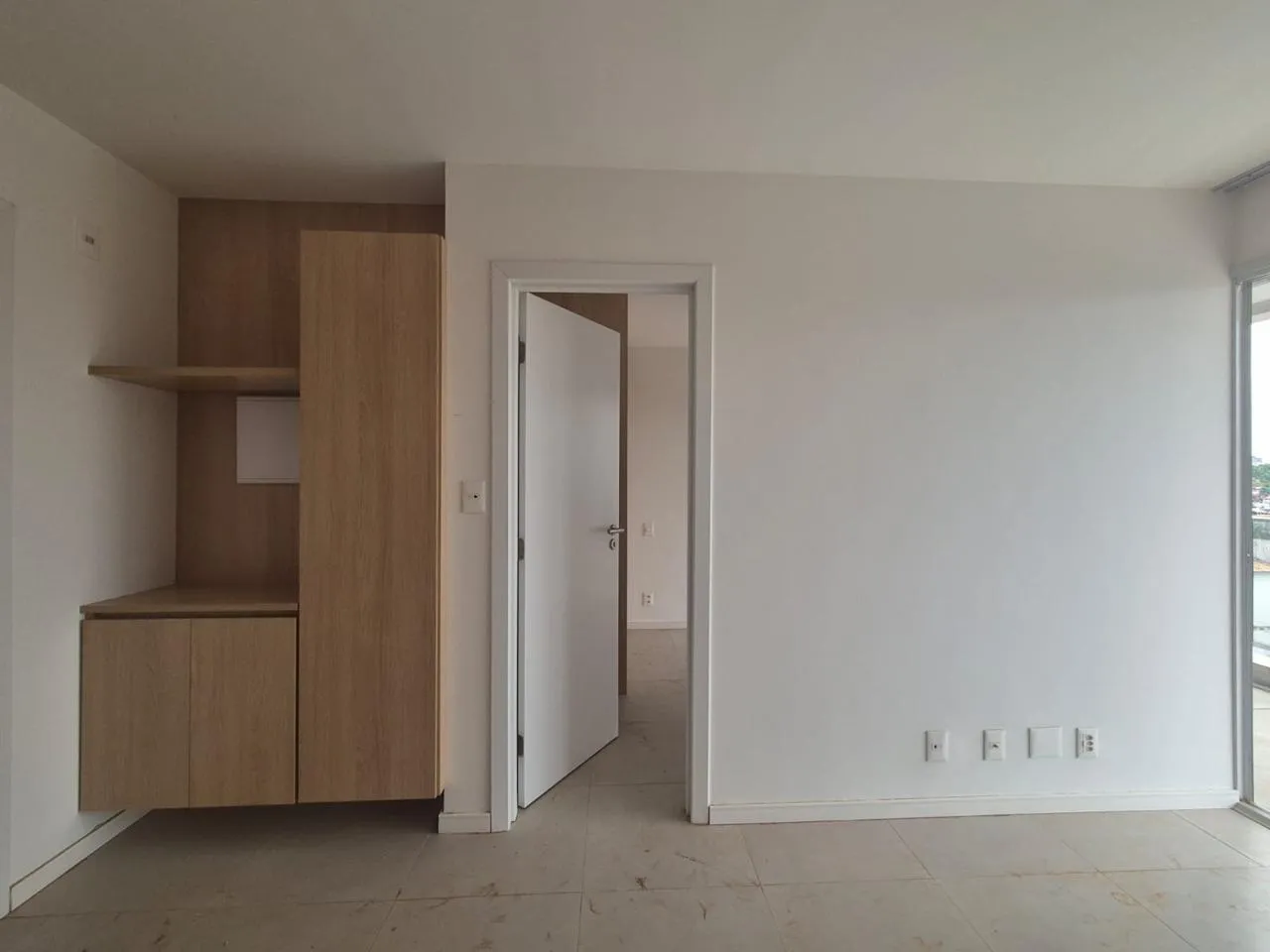 APARTAMENTO QUARTO E SALA VARANDA NASCENTE PISCINA VENDA/LOCA&Ccedil;&Atilde;O CAMINHO &Aacute;RVORES  Salvador - 