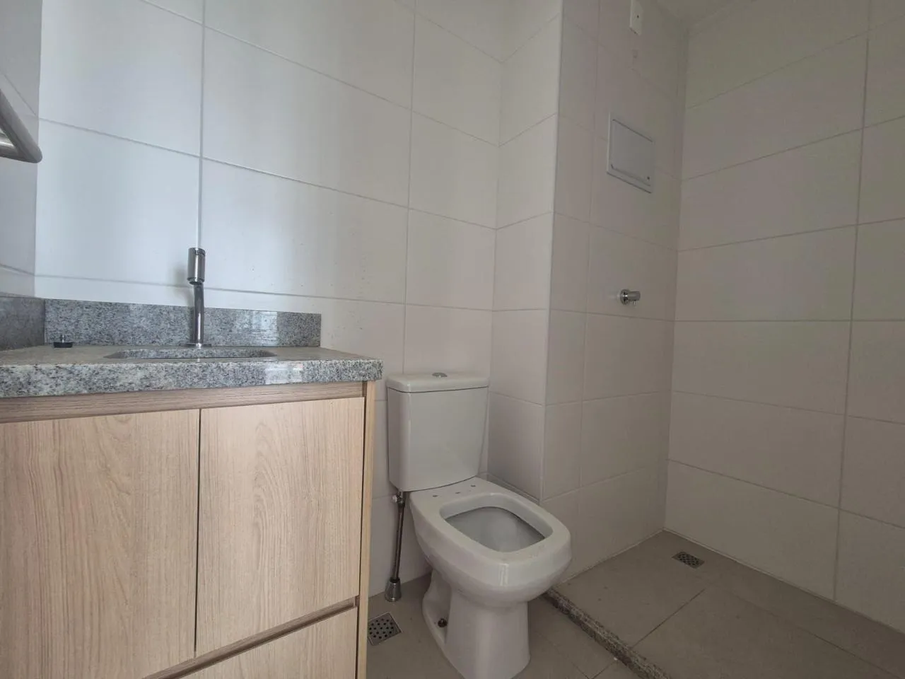 APARTAMENTO QUARTO E SALA VARANDA NASCENTE PISCINA VENDA/LOCA&Ccedil;&Atilde;O CAMINHO &Aacute;RVORES  Salvador - 