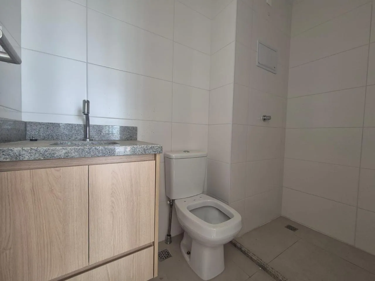 APARTAMENTO QUARTO E SALA VARANDA NASCENTE PISCINA VENDA/LOCA&Ccedil;&Atilde;O CAMINHO &Aacute;RVORES  Salvador - 