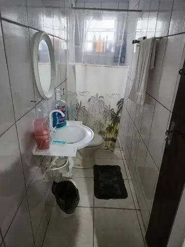 CASA COM 5 DORMIT&Oacute;RIOS, ED&Iacute;CULA E 4 VAGAS &ndash; AVIA&Ccedil;&Atilde;O &ndash; PRAIA GRANDE/SP Avenida Carlos Martiniano de Andrade Praia Grande - 