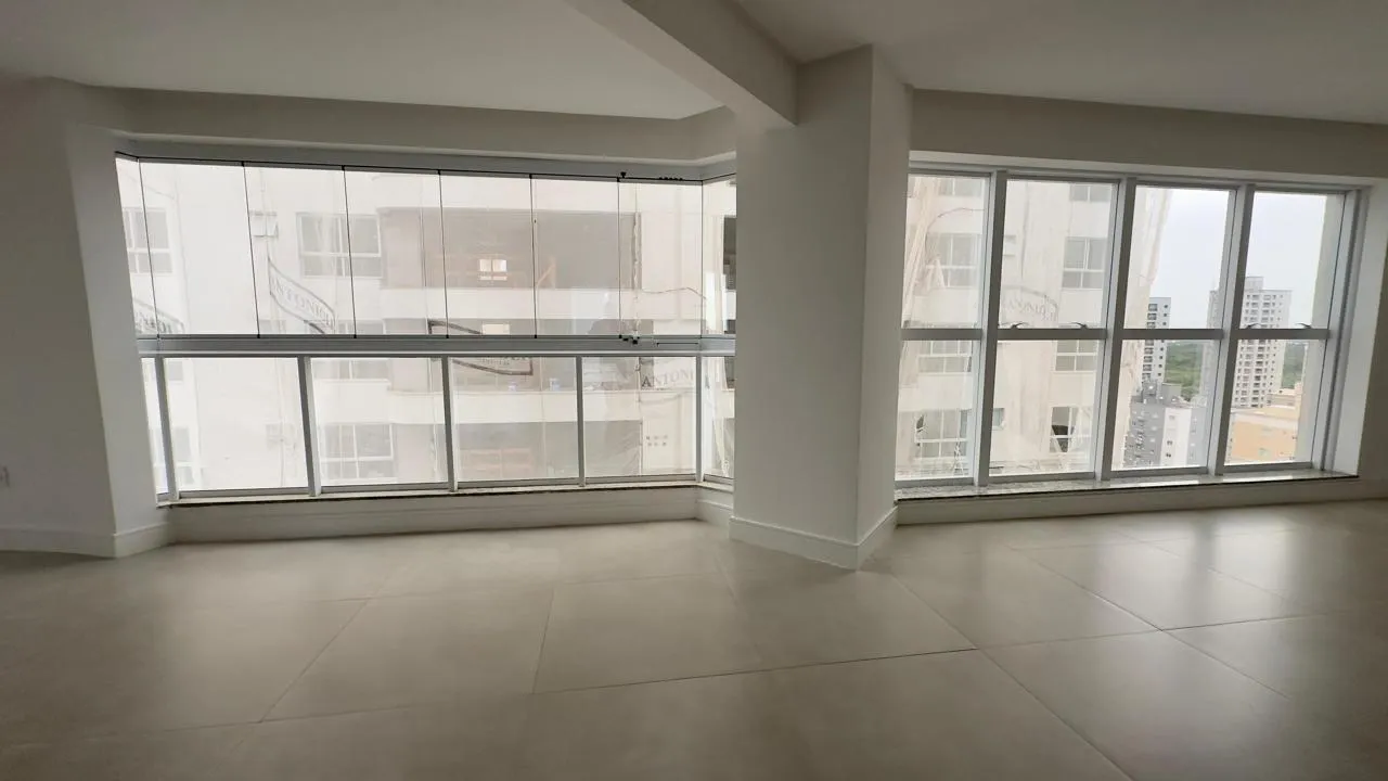 Palm Beach Residence | Apartamento com 3 Su&iacute;tes, 2 Vagas e 151 m&sup2; em Itapema Rua 296 Itapema - 
