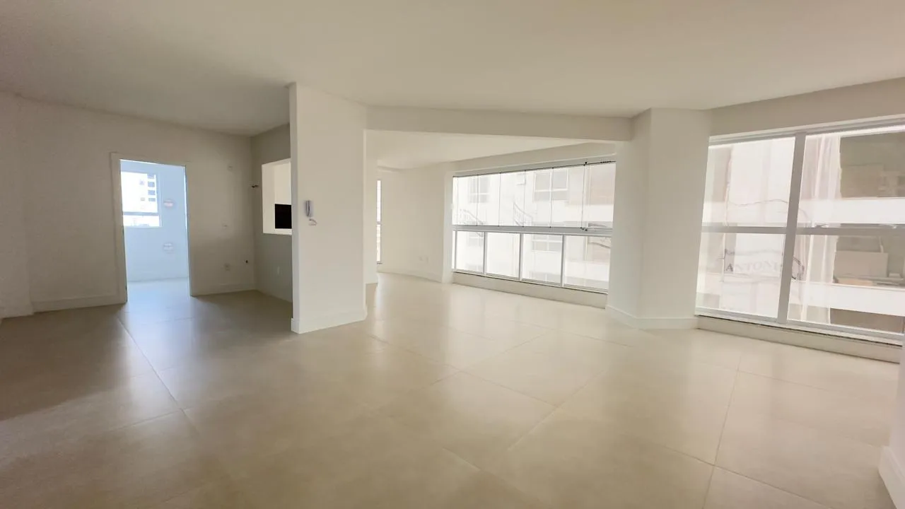 Palm Beach Residence | Apartamento com 3 Su&iacute;tes, 2 Vagas e 151 m&sup2; em Itapema Rua 296 Itapema - 