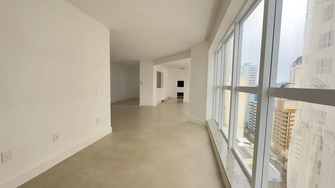 Palm Beach Residence | Apartamento com 3 Su&iacute;tes, 2 Vagas e 151 m&sup2; em Itapema Rua 296 Itapema - 