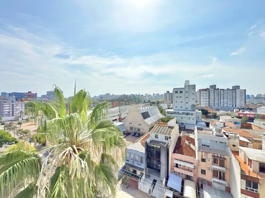 R$ 495.000 - BELO APARTAMENTO - 58M2 - 2 DORM - MUITO SOL - VISTA - 1 VAGA Rua Barão do Gravataí  Porto Alegre - 