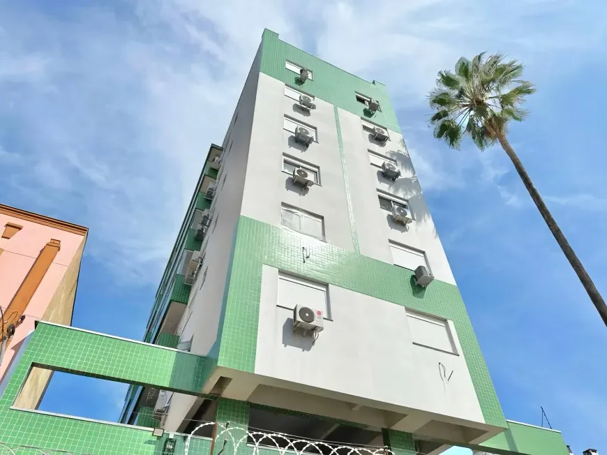 R$ 495.000 - BELO APARTAMENTO - 58M2 - 2 DORM - MUITO SOL - VISTA - 1 VAGA Rua Barão do Gravataí  Porto Alegre - 