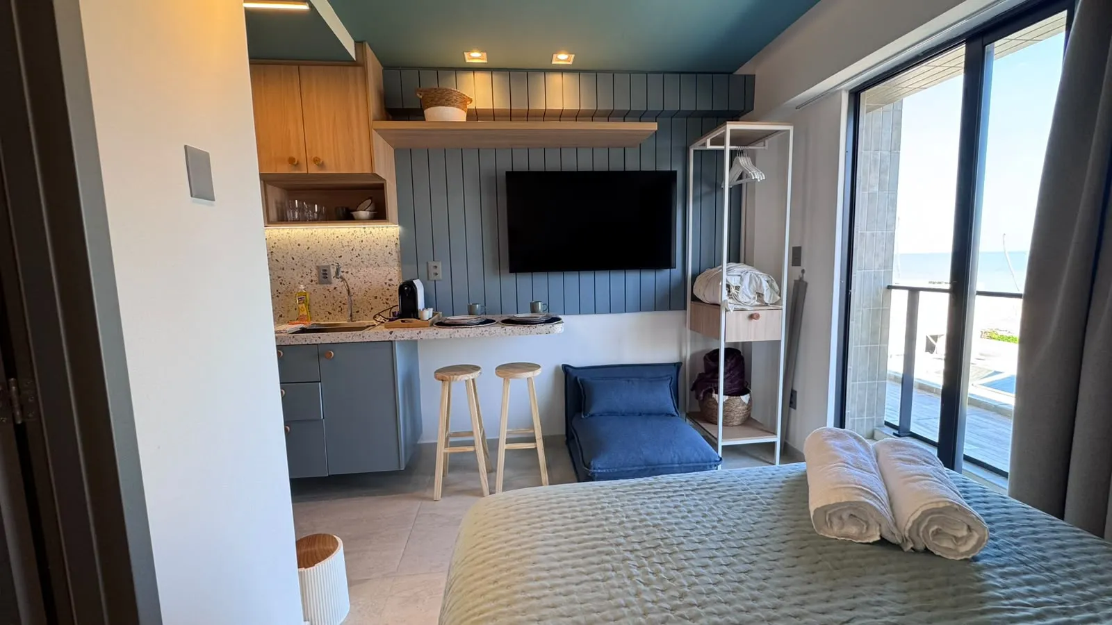 Studio Vista Mar | Mobiliado | Jardim Oceania