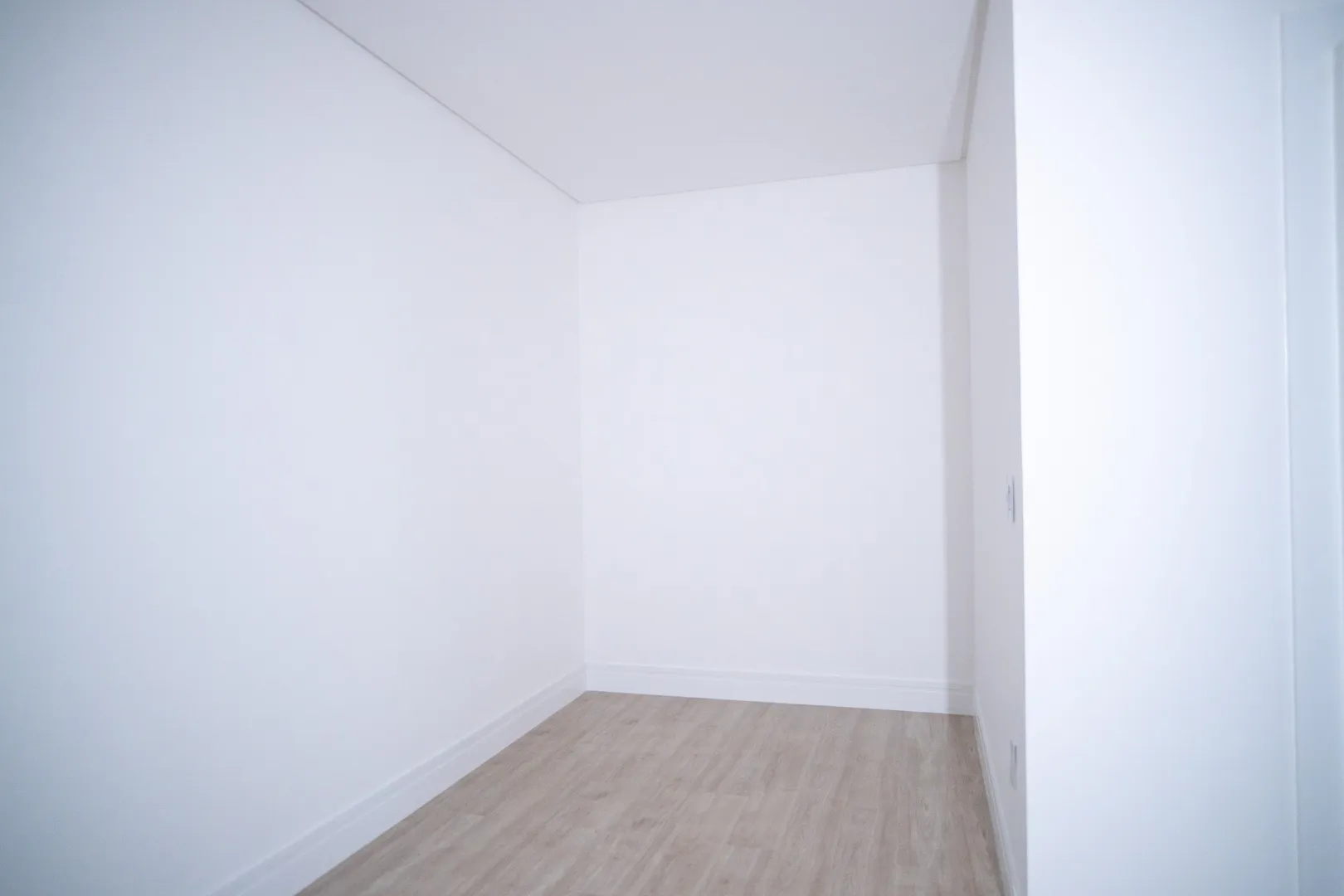 Residencial Dummond | Apartamento com 4 Su&iacute;tes, 3 Vagas e 206 m&sup2; em Meia Praia, Itapema 2° avenida Itapema - 