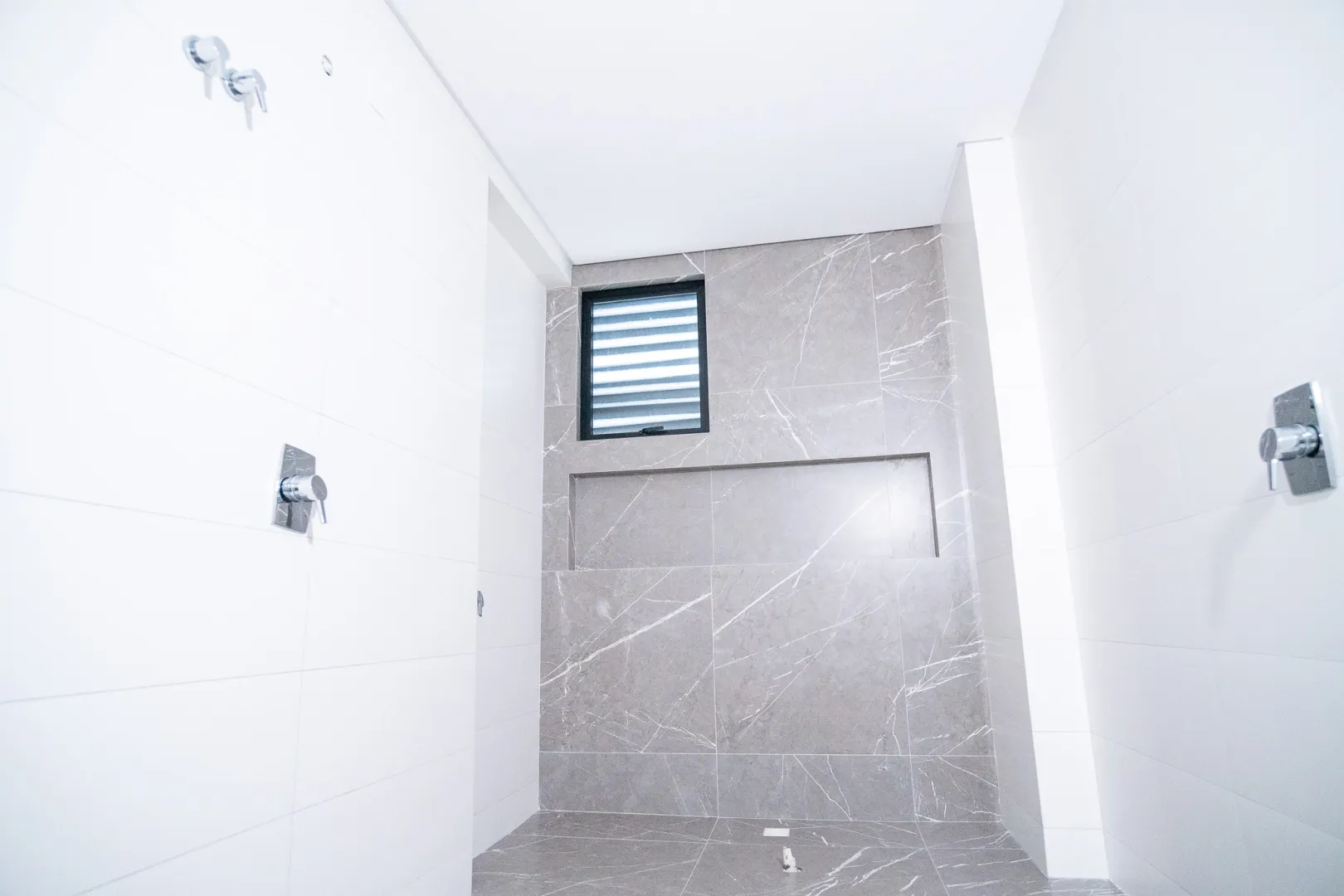 Residencial Dummond | Apartamento com 4 Su&iacute;tes, 3 Vagas e 206 m&sup2; em Meia Praia, Itapema 2° avenida Itapema - 