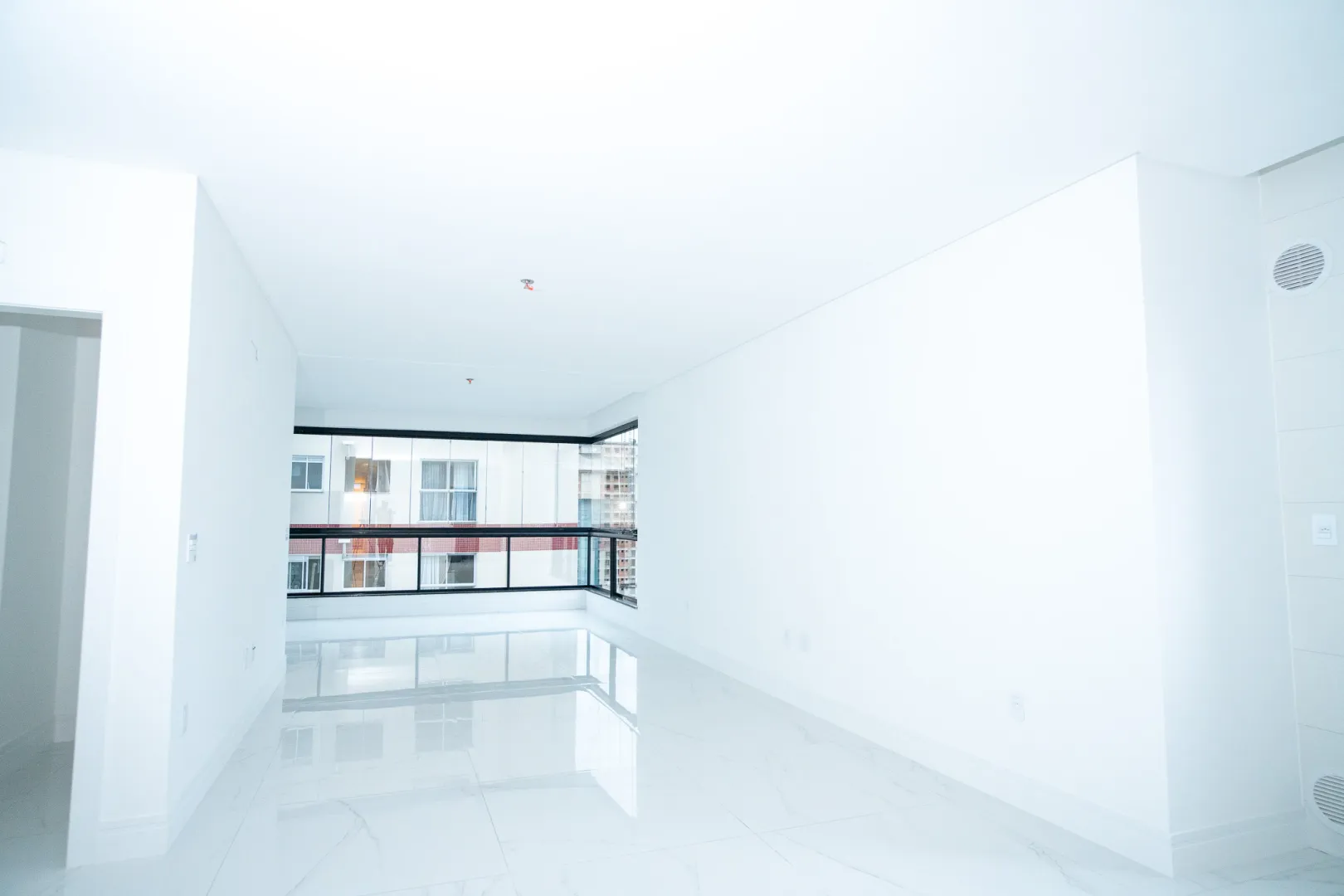 Residencial Dummond | Apartamento com 4 Su&iacute;tes, 3 Vagas e 206 m&sup2; em Meia Praia, Itapema 2° avenida Itapema - 
