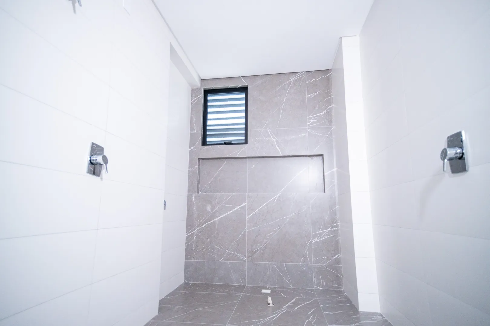 Residencial Dummond | Apartamento com 4 Su&iacute;tes, 3 Vagas e 206 m&sup2; em Meia Praia, Itapema 2° avenida Itapema - 
