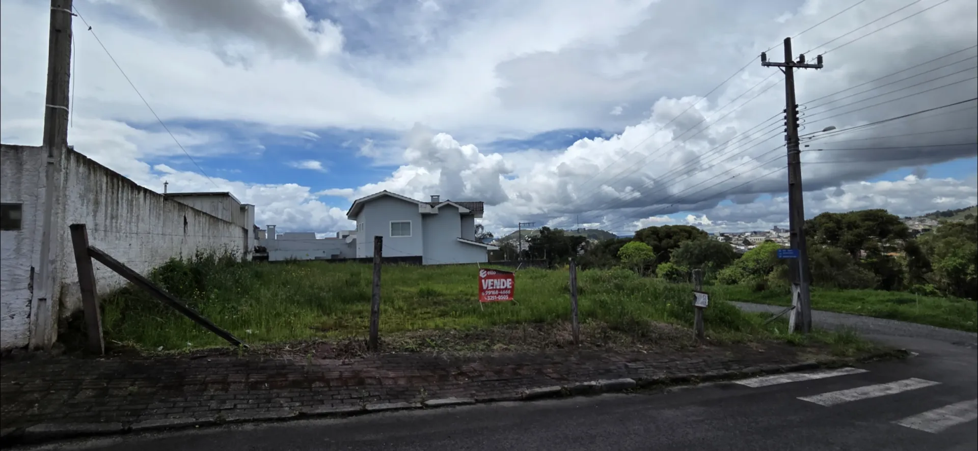 Terreno de esquina, 365 m²