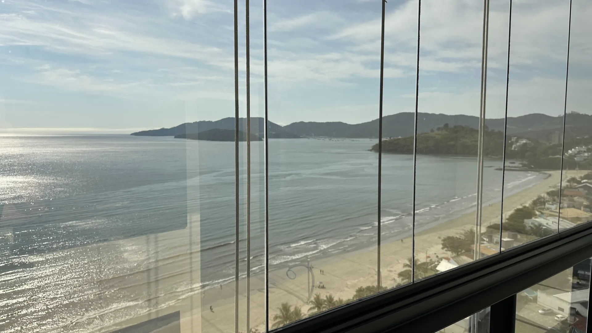 Residencial Torri di Mare | Cobertura, 4 Su&iacute;tes, 3 Vagas e Vista Panor&acirc;mica em Porto Belo Avenida Senador Atílio Fontana Porto Belo - 