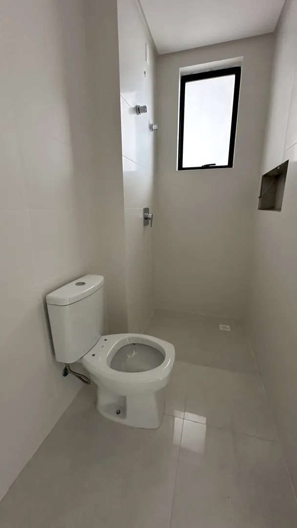 Residencial Torri di Mare | Cobertura, 4 Su&iacute;tes, 3 Vagas e Vista Panor&acirc;mica em Porto Belo Avenida Senador Atílio Fontana Porto Belo - 