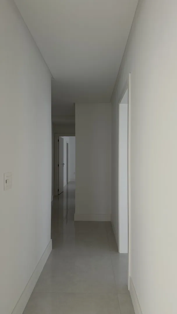 Residencial Torri di Mare | Cobertura, 4 Su&iacute;tes, 3 Vagas e Vista Panor&acirc;mica em Porto Belo Avenida Senador Atílio Fontana Porto Belo - 
