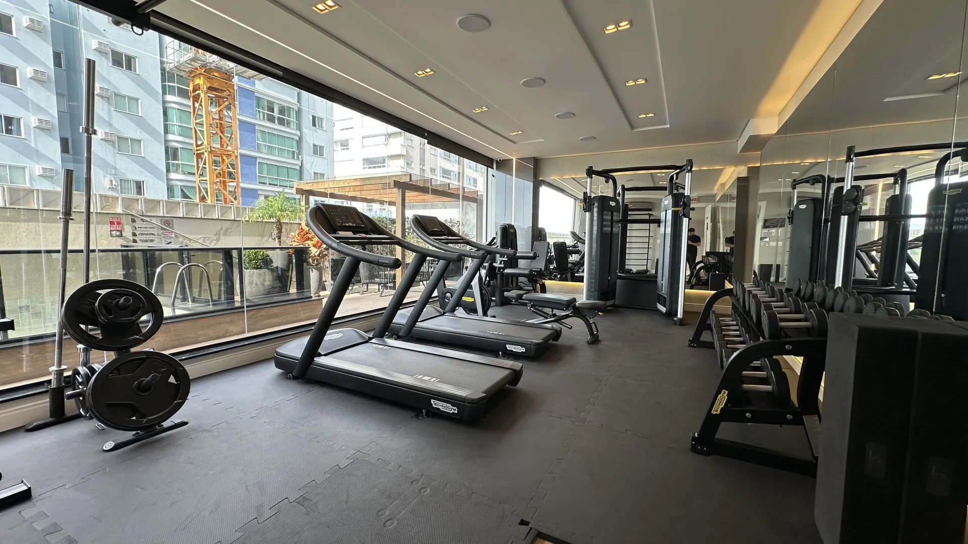 Residencial Torri di Mare | Cobertura, 4 Su&iacute;tes, 3 Vagas e Vista Panor&acirc;mica em Porto Belo Avenida Senador Atílio Fontana Porto Belo - 