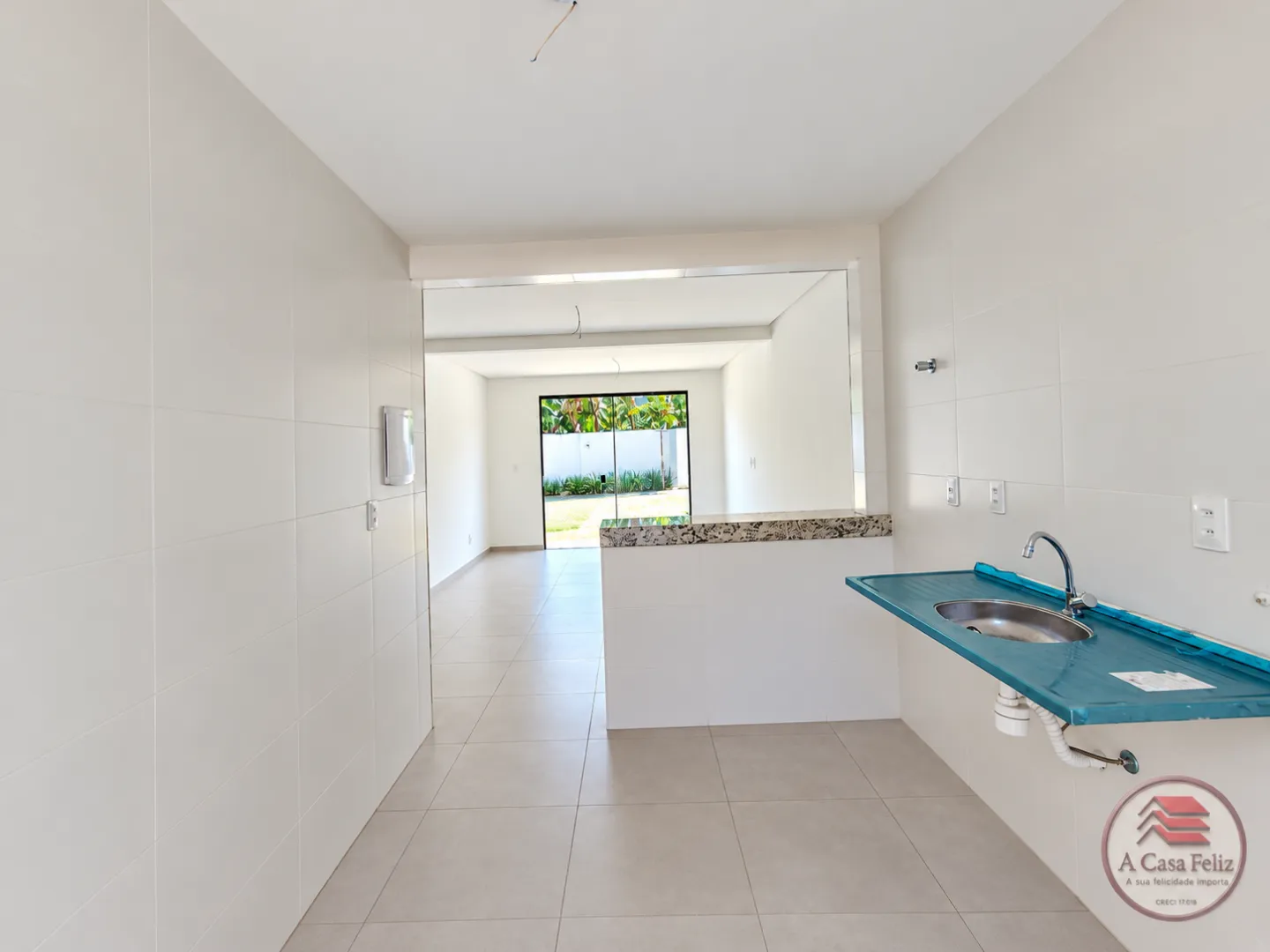 Triplex &aacute; venda  em Abrantes 4/4, 2 vagas Rua do Laço Camaçari - 