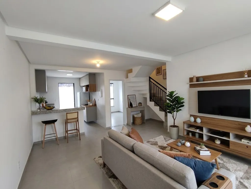Triplex &aacute; venda  em Abrantes 4/4, 2 vagas Rua do Laço Camaçari - 