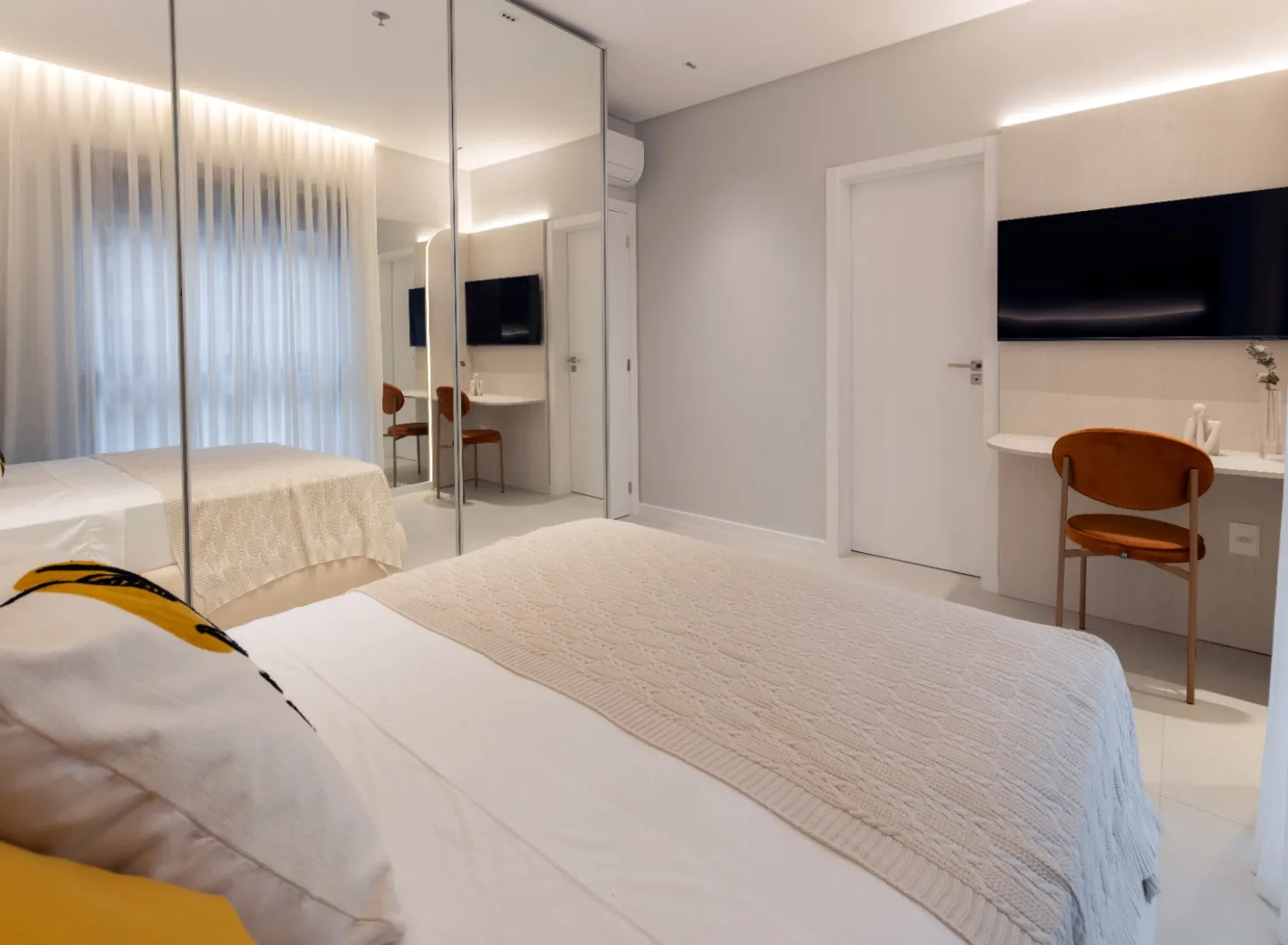 Cosmopolitan Residence &mdash; Unidade 802 | 3 Su&iacute;tes, 3 Vagas e 150,06 m&sup2; em Itapema Rua 290 Itapema - 