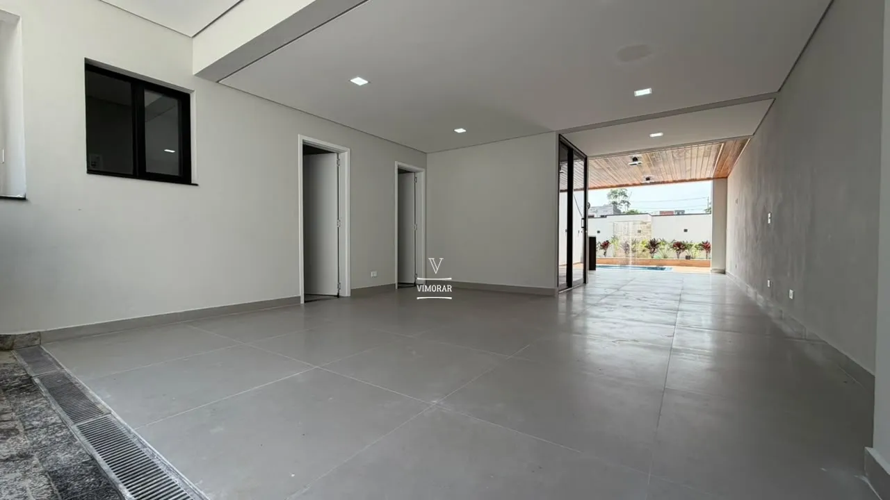 Sobrado 4 dormit&oacute;rios + 5 vagas de garagem  Guarulhos - 